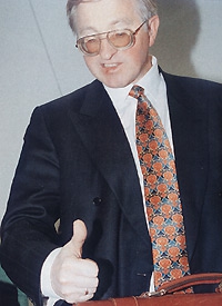 Ценев Вит - Язык политических телодвижений