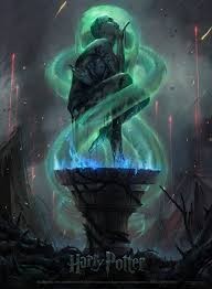 Изумрудно-зелёный с серебром и Кубок Огня